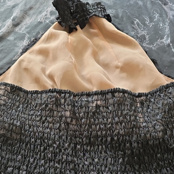 Elegant Black Grey Layered Ruffle No Sleeve Semi See Through Tunic Cropped Top - Picture 5 of 16